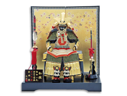 白糸緋 日の丸縅鎧飾り