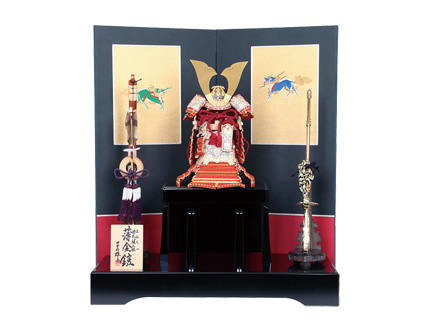 奉納鎧赤糸麒麟飾り