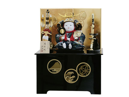 おぼこ大将虎千代飾り